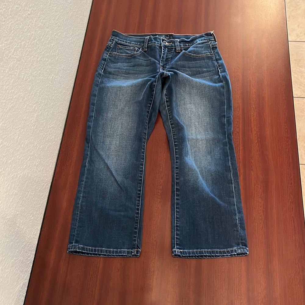 Lucky Brand Crop Jeans - Picture 4 of 6